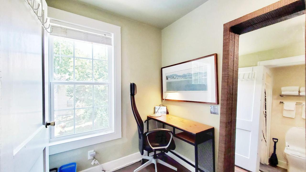 Ut Moody Center Downtown Eco Pecan Tree House Free Wifi Parking Quiet Office Austin Buitenkant foto