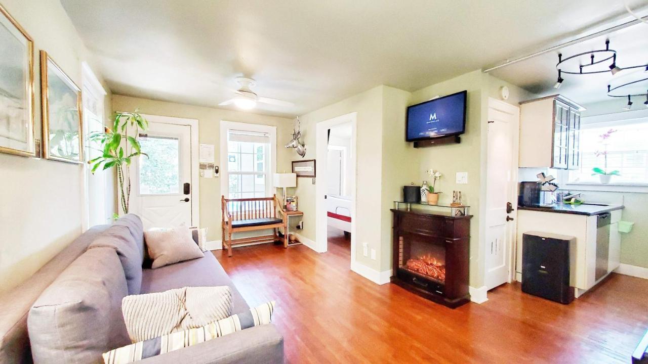 Ut Moody Center Downtown Eco Pecan Tree House Free Wifi Parking Quiet Office Austin Buitenkant foto